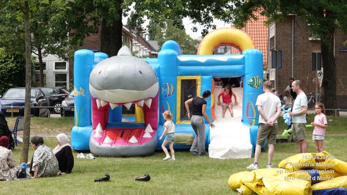 DSC04081- - Taxandria Moves op het Taxandriaplein - 30jun2024 - foto GerardMontE web