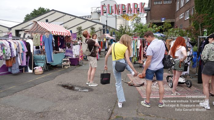 DSC04260- Werkwarenhuis Tramkade - Vintage treasure markt - 30jun2024 - foto GerardMontE web