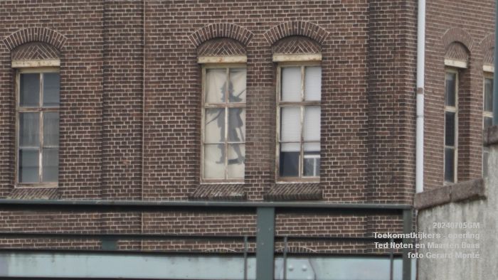 DSC03195- Citadel Toekomstkijkers opening - Ted Noten en Maarten Baas - 5juli2024 - foto GerardMontE web DSC03195- Citadel Toekomstkijkers opening - Ted Noten en Maarten Baas - 5juli2024 - foto GerardMontE web