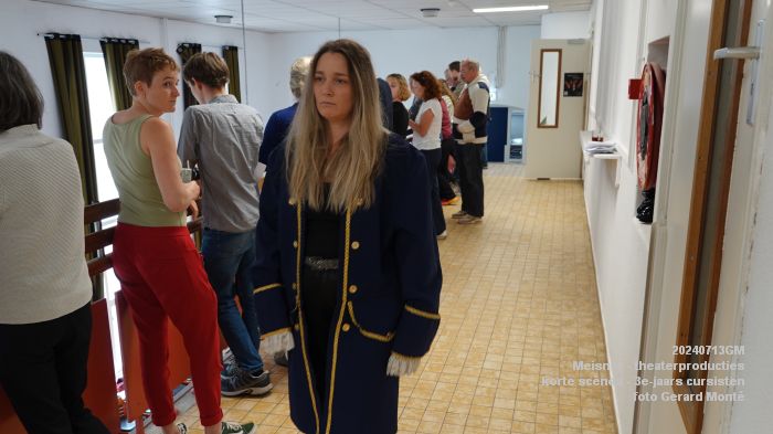 DSC04506- Meisner-theaterproducties - voorstellingen met korte scenes door 3e-jaars cursisten - 13juli2024 - foto GerardMontE web DSC04506- Meisner-theaterproducties - voorstellingen met korte scenes door 3e-jaars cursisten - 13juli2024 - foto GerardMontE web
