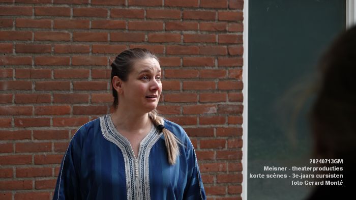 DSC04665- Meisner-theaterproducties - voorstellingen met korte scenes door 3e-jaars cursisten - 13juli2024 - foto GerardMontE web DSC04665- Meisner-theaterproducties - voorstellingen met korte scenes door 3e-jaars cursisten - 13juli2024 - foto GerardMontE web