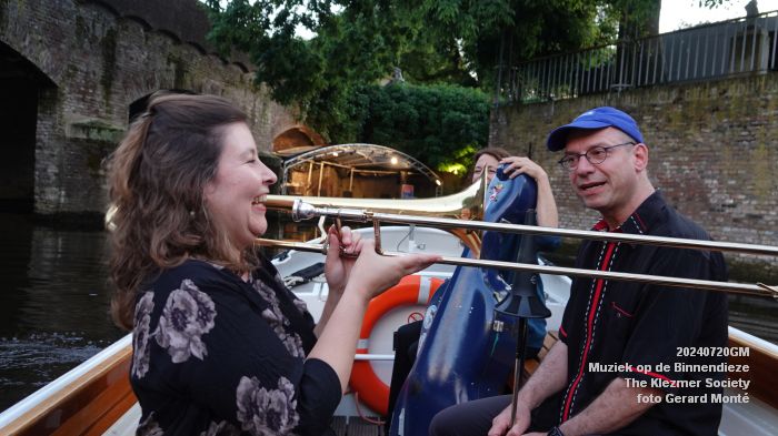 DSC04970- Muziek op de Binnendieze - The Klezmer Society  - 20juli2024 - foto GerardMontE web
