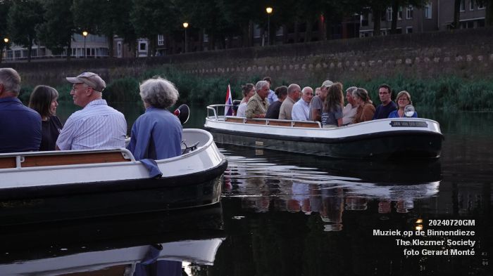DSC04987- Muziek op de Binnendieze - The Klezmer Society  - 20juli2024 - foto GerardMontE web