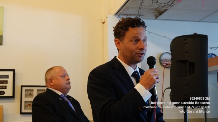 DSC07226- VOC herdenking Bossche gesneuvelde militairen - Indiemonument Zuiderparkweg - 31aug2024 - foto GerardMontE DSC07226- VOC herdenking Bossche gesneuvelde militairen - Indiemonument Zuiderparkweg - 31aug2024 - foto GerardMontE