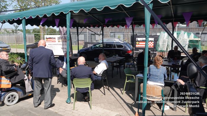 DSC07266- VOC herdenking Bossche gesneuvelde militairen - Indiemonument Zuiderparkweg - 31aug2024 - foto GerardMontE DSC07266- VOC herdenking Bossche gesneuvelde militairen - Indiemonument Zuiderparkweg - 31aug2024 - foto GerardMontE