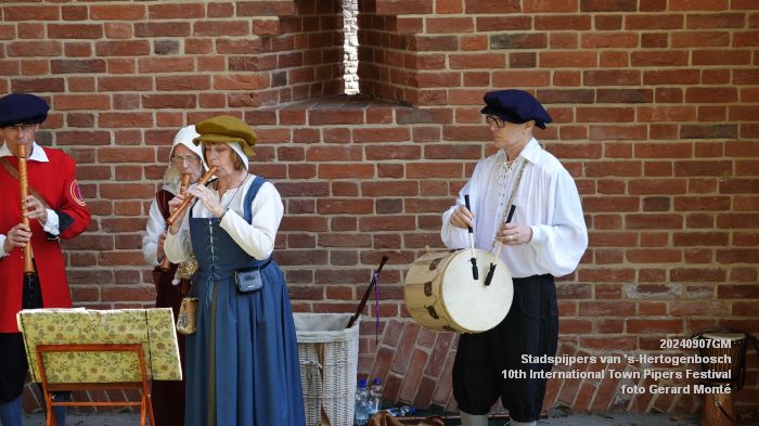 DSC08434- Stadspijpers van s-Hertogenbosch - 10th International Town Pipers Festival - 7sep2024 -  foto GerardMontE web