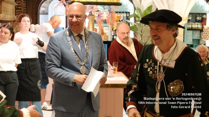 DSC08601- Stadspijpers van s-Hertogenbosch - 10th International Town Pipers Festival - 7sep2024 -  foto GerardMontE web