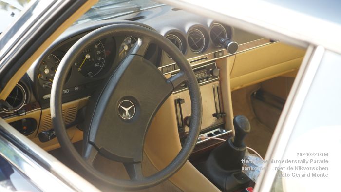 DSC05147- 11e Zwanenbroedersrally aankomst - Parade met Kikvorschen - 21sep2024 -  foto GerardMontE web