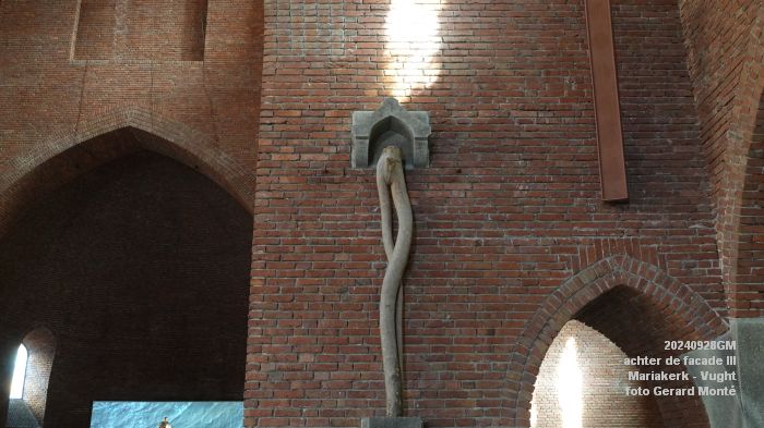 DSC01090- achter de facade III - Mariakerk Vught - 28sep2024 - foto GerardMontE web DSC01090- achter de facade III - Mariakerk Vught - 28sep2024 - foto GerardMontE web