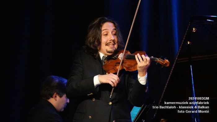DSC01454- kamermuziek azijnfabriek trio Bachtaloh - klassiek en Balkan - 3okt2024 -  foto GerardMontE web