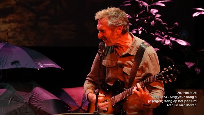 DSC01684- Huis73 - Sing your song 4 - je eigen song op het podium - 4okt2024 -  foto GerardMontE web