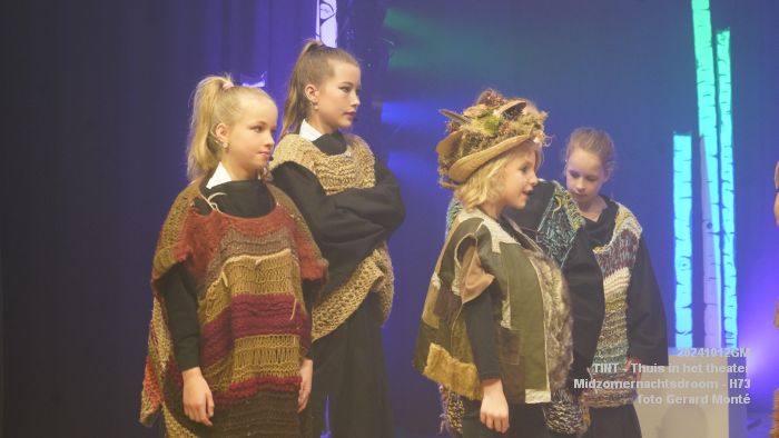 DSC06512- Tint Thuis in het theater - Midzomernachtsdroom - 12okt2024 -  foto GerardMontE web