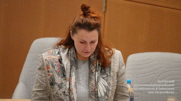 DSC02992- i en o - gemeenteraadsbijeenkomst- I-O Informeren-Ontmoeten - 14okt2024 - foto GerardMontE web DSC02992- i en o - gemeenteraadsbijeenkomst- I-O Informeren-Ontmoeten - 14okt2024 - foto GerardMontE web