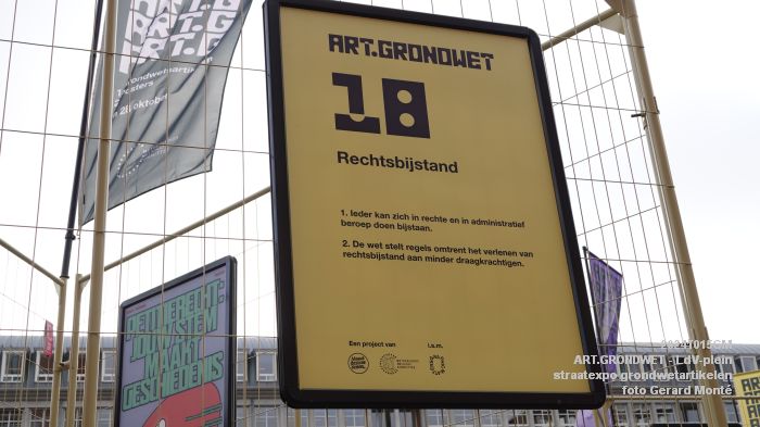 DSC03113- ART-GRONDWET - buitenexpositie grondwetartikelen - Leonardo da Vinci-plein - 15okt2024 - foto GerardMontE web DSC03113- ART-GRONDWET - buitenexpositie grondwetartikelen - Leonardo da Vinci-plein - 15okt2024 - foto GerardMontE web