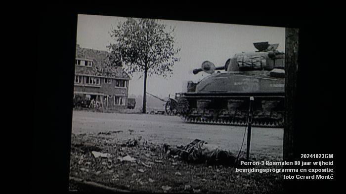 DSC07736- Perron-3 Rosmalen - bevrijdingsprogramma en expositie - 23okt2024 - foto GerardMontE web DSC07736- Perron-3 Rosmalen - bevrijdingsprogramma en expositie - 23okt2024 - foto GerardMontE web