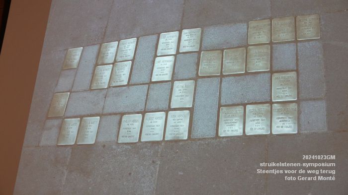 DSC04221- struikelstenen-symposium Steentjes voor de weg terug - 23okt2024 - foto GerardMontE web DSC04221- struikelstenen-symposium Steentjes voor de weg terug - 23okt2024 - foto GerardMontE web