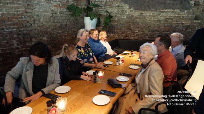 DSC04869- 27 oktober Bevrijdingdag s-Hertogenbosch Wilhelminabrug - 27okt2024 - foto GerardMontE web DSC04869- 27 oktober Bevrijdingdag s-Hertogenbosch Wilhelminabrug - 27okt2024 - foto GerardMontE web