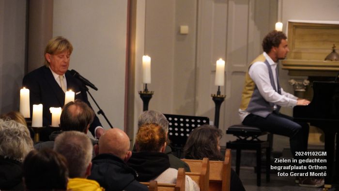 DSC08929- Zielen in gedachten - lichtjesavond op de begraafplaats Groenendaal in Orthen - 2nov2024 - foto GerardMontE web DSC08929- Zielen in gedachten - lichtjesavond op de begraafplaats Groenendaal in Orthen - 2nov2024 - foto GerardMontE web