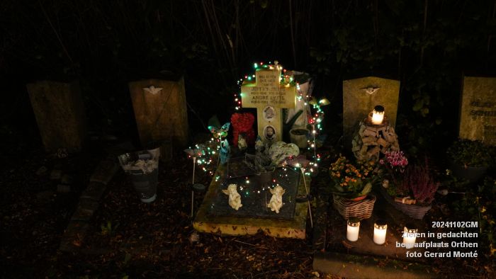DSC08968- Zielen in gedachten - lichtjesavond op de begraafplaats Groenendaal in Orthen - 2nov2024 - foto GerardMontE web DSC08968- Zielen in gedachten - lichtjesavond op de begraafplaats Groenendaal in Orthen - 2nov2024 - foto GerardMontE web