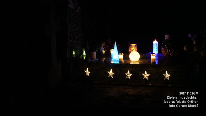 DSC08997- Zielen in gedachten - lichtjesavond op de begraafplaats Groenendaal in Orthen - 2nov2024 - foto GerardMontE web DSC08997- Zielen in gedachten - lichtjesavond op de begraafplaats Groenendaal in Orthen - 2nov2024 - foto GerardMontE web