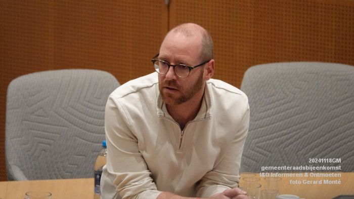 DSC06475- i en o - gemeenteraadsbijeenkomst- I-O Informeren-Ontmoeten - 18nov2024 - foto GerardMontE web DSC06475- i en o - gemeenteraadsbijeenkomst- I-O Informeren-Ontmoeten - 18nov2024 - foto GerardMontE web