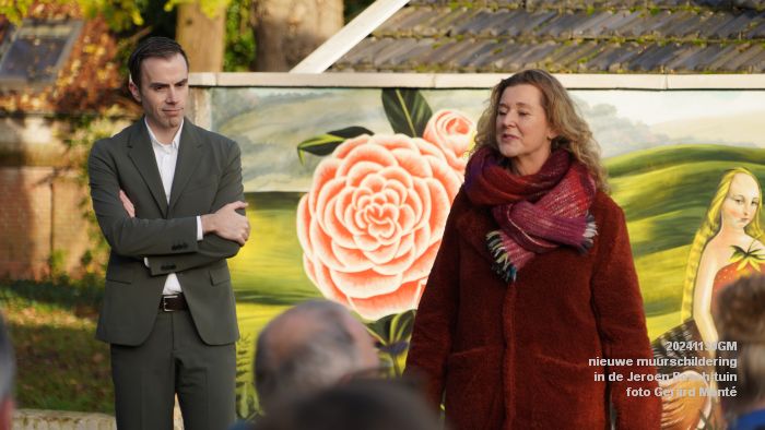 DSC09968- nieuwe muurschildering in de Jeroen Bosch-tuin - 30nov2024 - foto GerardMontE web DSC09968- nieuwe muurschildering in de Jeroen Bosch-tuin - 30nov2024 - foto GerardMontE web