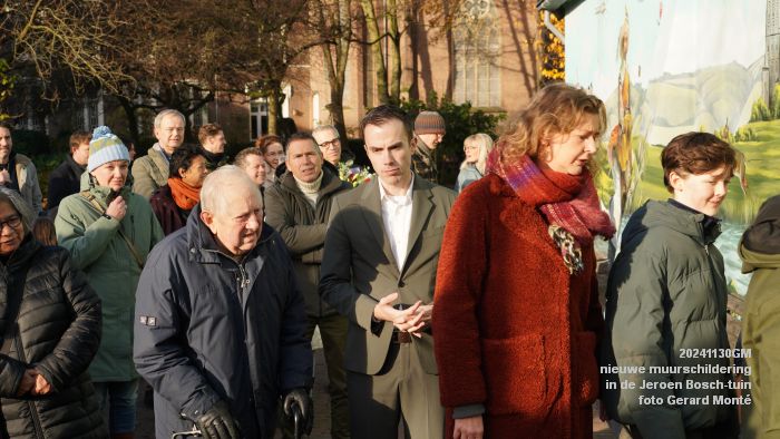 eDSC00023- nieuwe muurschildering in de Jeroen Bosch-tuin - 30nov2024 - foto GerardMontE web eDSC00023- nieuwe muurschildering in de Jeroen Bosch-tuin - 30nov2024 - foto GerardMontE web