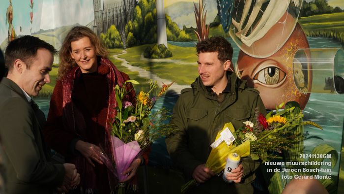 eDSC00065- nieuwe muurschildering in de Jeroen Bosch-tuin - 30nov2024 - foto GerardMontE web eDSC00065- nieuwe muurschildering in de Jeroen Bosch-tuin - 30nov2024 - foto GerardMontE web