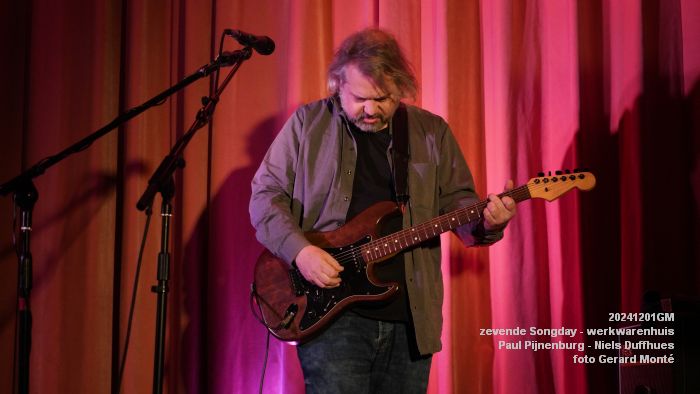 DSC00375- zevende Songday WWH - Paul Pijnenburg - Niels Duffhues - 1dec2024 -  foto GerardMontE web