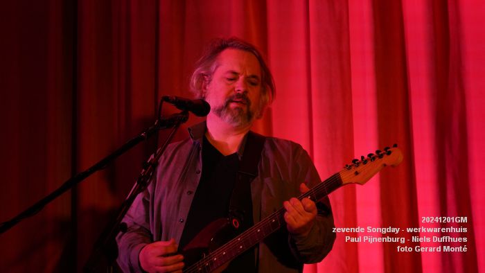 DSC00416- zevende Songday WWH - Paul Pijnenburg - Niels Duffhues - 1dec2024 -  foto GerardMontE web