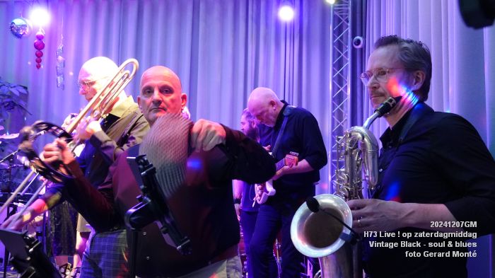DSC08177- H73 Live op zaterdagmiddag - Vintage Black - 7dec2024 -  foto GerardMontE web