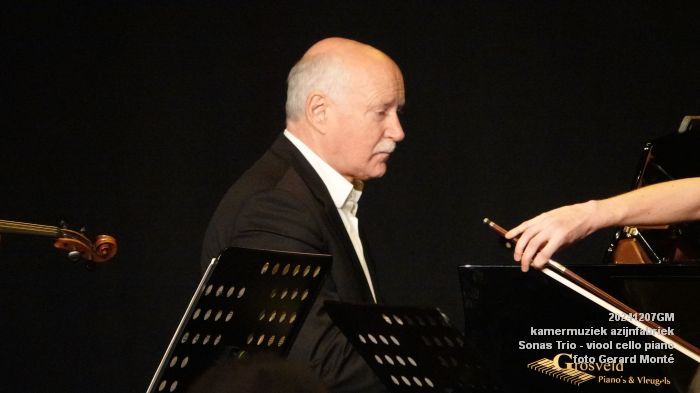 DSC08001- kamermuziek azijnfabriek - Sonas Trio - 7dec2024 -  foto GerardMontE web