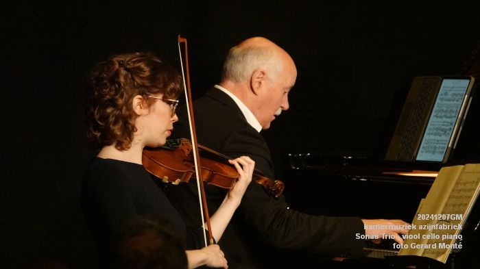 DSC08005- kamermuziek azijnfabriek - Sonas Trio - 7dec2024 -  foto GerardMontE web