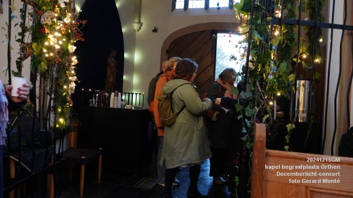 DSC09056- begraafplaats Orthen - Decemberlicht concert in de kapel - 15dec2024 - foto GerardMontE web DSC09056- begraafplaats Orthen - Decemberlicht concert in de kapel - 15dec2024 - foto GerardMontE web