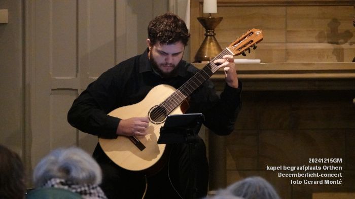DSC09065- begraafplaats Orthen - Decemberlicht concert in de kapel - 15dec2024 - foto GerardMontE web DSC09065- begraafplaats Orthen - Decemberlicht concert in de kapel - 15dec2024 - foto GerardMontE web
