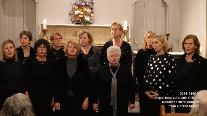 DSC09098- begraafplaats Orthen - Decemberlicht concert in de kapel - 15dec2024 - foto GerardMontE web DSC09098- begraafplaats Orthen - Decemberlicht concert in de kapel - 15dec2024 - foto GerardMontE web