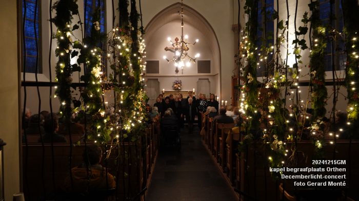 DSC09111- begraafplaats Orthen - Decemberlicht concert in de kapel - 15dec2024 - foto GerardMontE web DSC09111- begraafplaats Orthen - Decemberlicht concert in de kapel - 15dec2024 - foto GerardMontE web