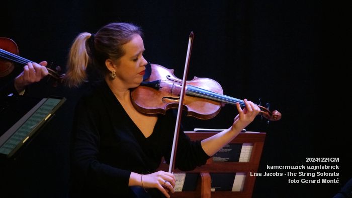 DSC09574- kamermuziek azijnfabriek - Lisa Jacobs -The String Soloists - 21dec2024 -  foto GerardMontE web