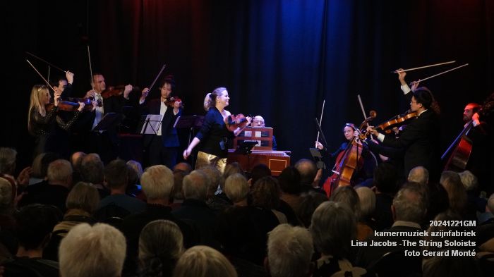DSC09611- kamermuziek azijnfabriek - Lisa Jacobs -The String Soloists - 21dec2024 -  foto GerardMontE web
