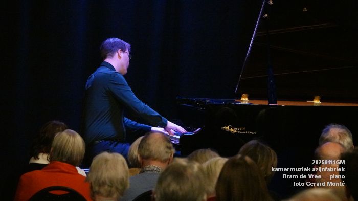 DSC01101- kamermuziek azijnfabriek - Bertoni en Pochet - violen - Bram de Vree piano - 11jan2025 - foto GerardMontE web DSC01101- kamermuziek azijnfabriek - Bertoni en Pochet - violen - Bram de Vree piano - 11jan2025 - foto GerardMontE web