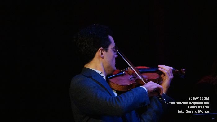 DSC00130- kamermuziek azijnfabriek - Laurens trio - 25jan2025 - foto GerardMontE web DSC00130- kamermuziek azijnfabriek - Laurens trio - 25jan2025 - foto GerardMontE web