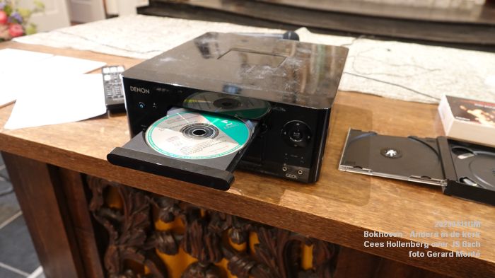 DSC09122- Bokhoven - Anders in de kerk - Cees Hollenberg over JS Bach - 11apr2025 -  foto GerardMontE web