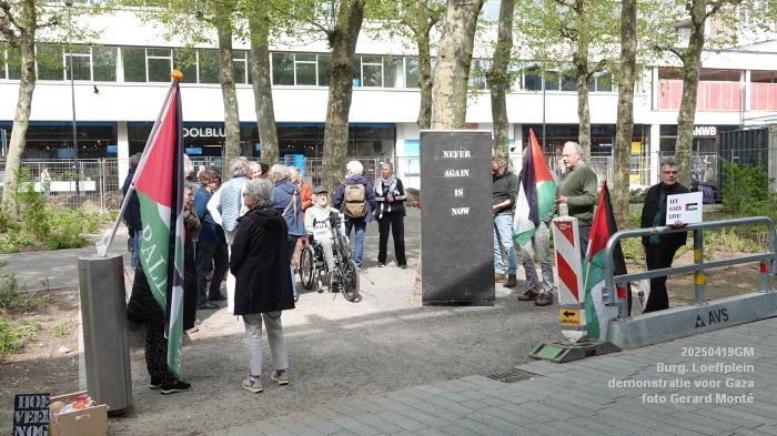 DSC00380- Burg Loeffplein - demonstratie voor Gaza - 19apr2025 - foto GerardMontE web DSC00380- Burg Loeffplein - demonstratie voor Gaza - 19apr2025 - foto GerardMontE web