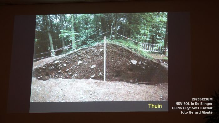 DSC00618-  nkv-eol in De Slinger - Guido Cuyt over Caesar - 23apr2025 -  foto GerardMontE web