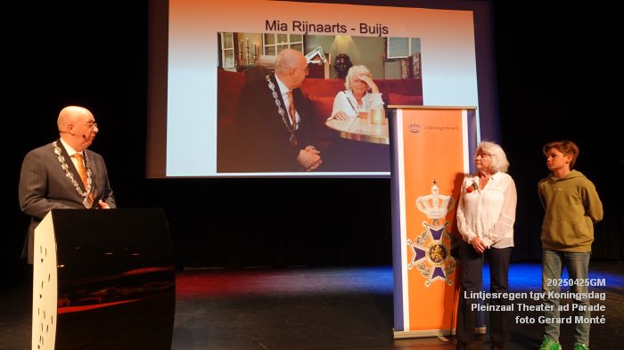 DSC01112- Lintjesregen tgv Koningsdag - Pleinzaal theater aan de Parade - 25apr2025 - foto GerardMontE web DSC01112- Lintjesregen tgv Koningsdag - Pleinzaal theater aan de Parade - 25apr2025 - foto GerardMontE web