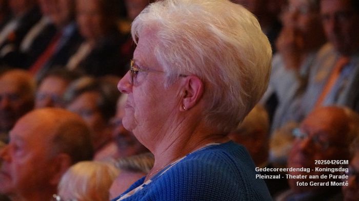 DSC01282- Gedecoreerdendag tgv Koningsdag - Pleinzaal theater aan de Parade - 26apr2025 - foto GerardMontE web DSC01282- Gedecoreerdendag tgv Koningsdag - Pleinzaal theater aan de Parade - 26apr2025 - foto GerardMontE web