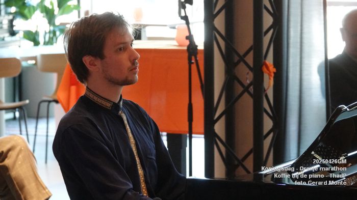 DSC01390- Koningsdag Koffie piano oranje marathon ThadP - 26apr2025 - foto GerardMontE web DSC01390- Koningsdag Koffie piano oranje marathon ThadP - 26apr2025 - foto GerardMontE web
