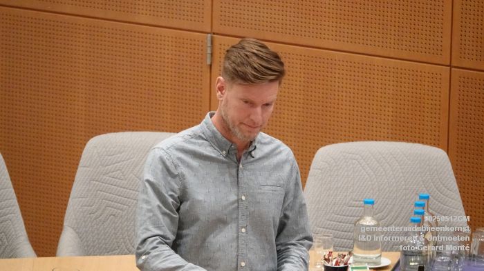 DSC03527- i en o - gemeenteraadsbijeenkomst- I-O Informeren-Ontmoeten - 12mei2025 - foto GerardMontE web DSC03527- i en o - gemeenteraadsbijeenkomst- I-O Informeren-Ontmoeten - 12mei2025 - foto GerardMontE web