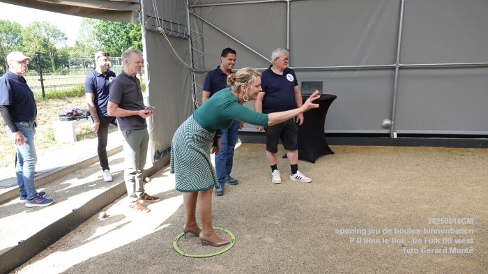 DSC04109- opening jeu de boules-tenten P U Bois le Duc - m weth Marianne van der Sloot - 16mei2025 - foto GerardMontE web DSC04109- opening jeu de boules-tenten P U Bois le Duc - m weth Marianne van der Sloot - 16mei2025 - foto GerardMontE web