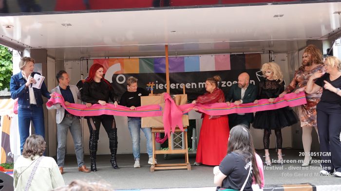 DSC04166- festival Iedereen mag zoenen - diverse locaties - 17mei2025 - foto GerardMontE web DSC04166- festival Iedereen mag zoenen - diverse locaties - 17mei2025 - foto GerardMontE web